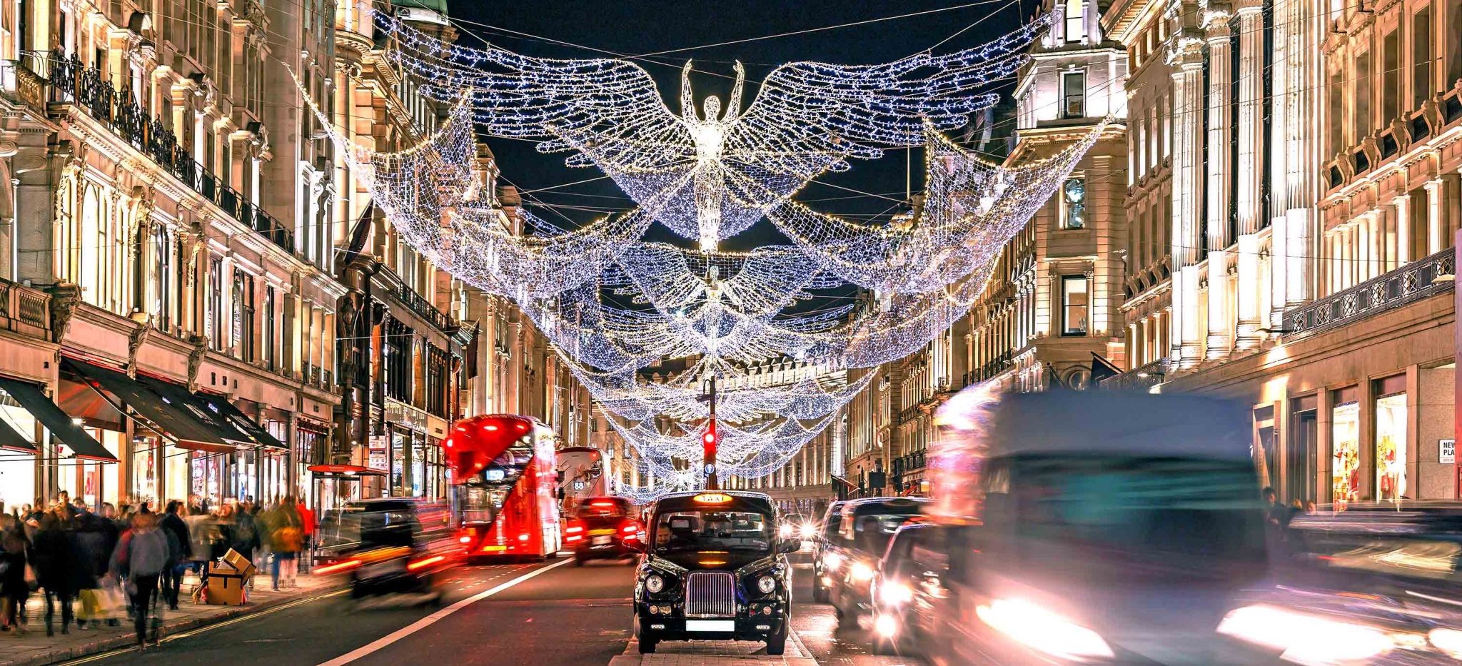 London Christmas Lights Tour Phone us on +44 (0)20 3984 4515